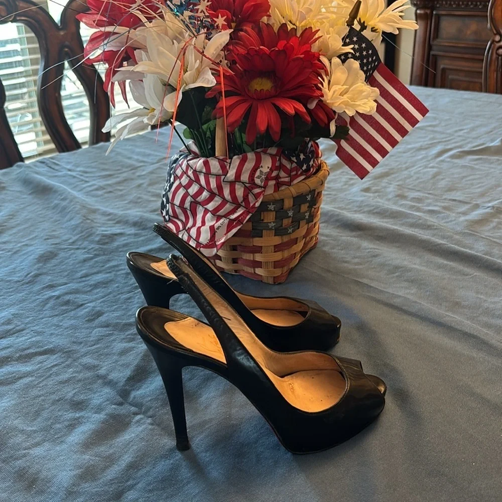 Vintage Christian Louboutin Black Stiletto Heels - Picture 3 of 13
